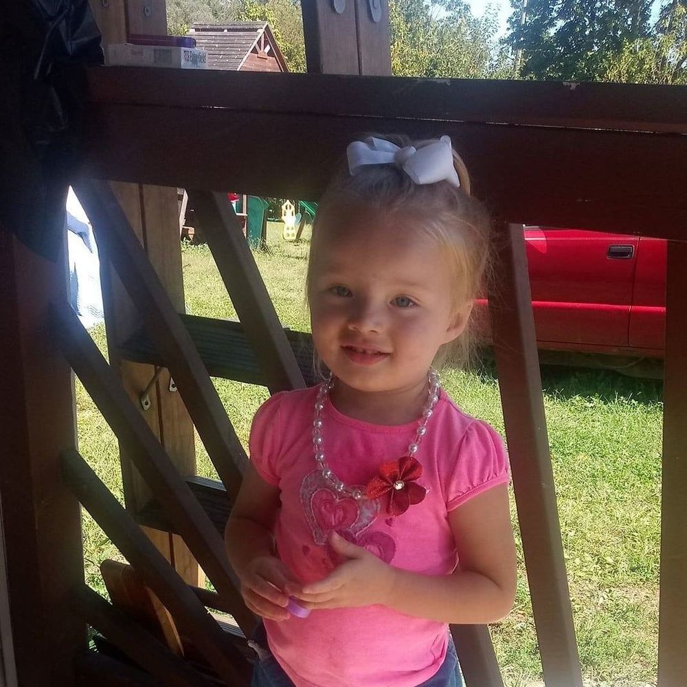 Meet your Posher, Kayla